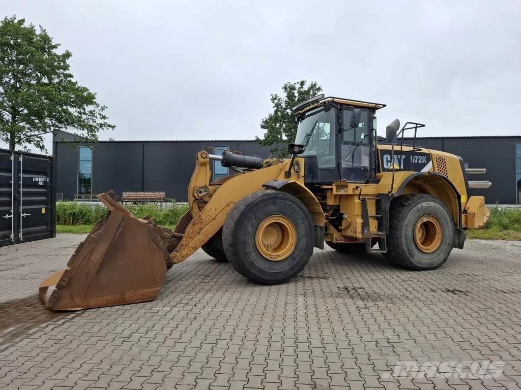 CAT 972k 輪胎式裝載機