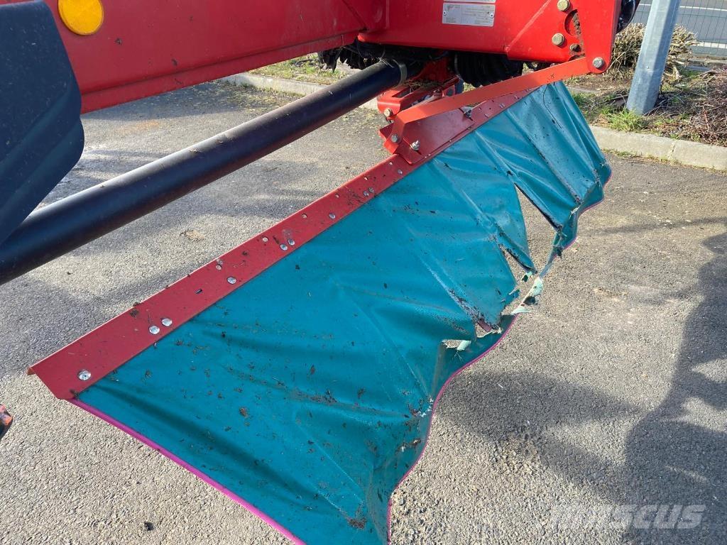 Kverneland 9476 c 堆草機