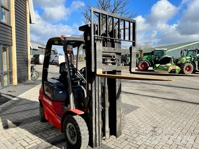 Manitou MI25D 柴油卡車