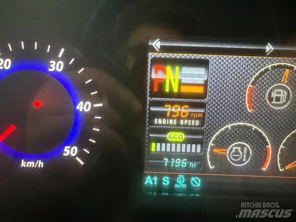 Doosan DL 200 輪胎式裝載機