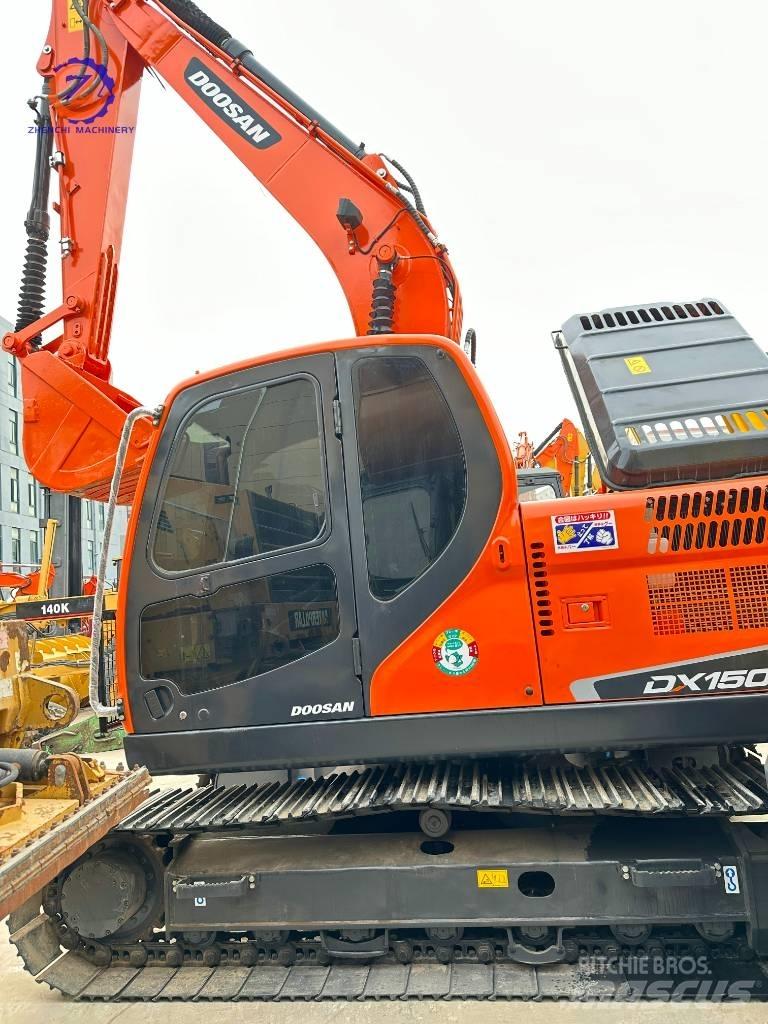 Doosan DX 150 中型挖土機/掘鑿機/挖掘機 7t-12t