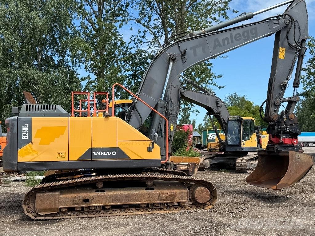 Volvo EC 250 E 履帶式 挖土機/掘鑿機/挖掘機