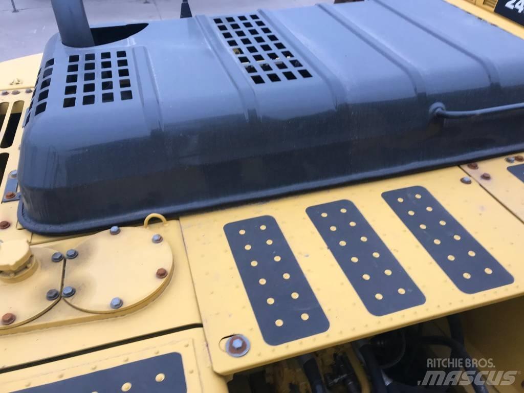 Komatsu PC 220-8 履帶式 挖土機/掘鑿機/挖掘機
