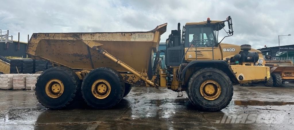 Bell B 40 D 鉸接式起吊車