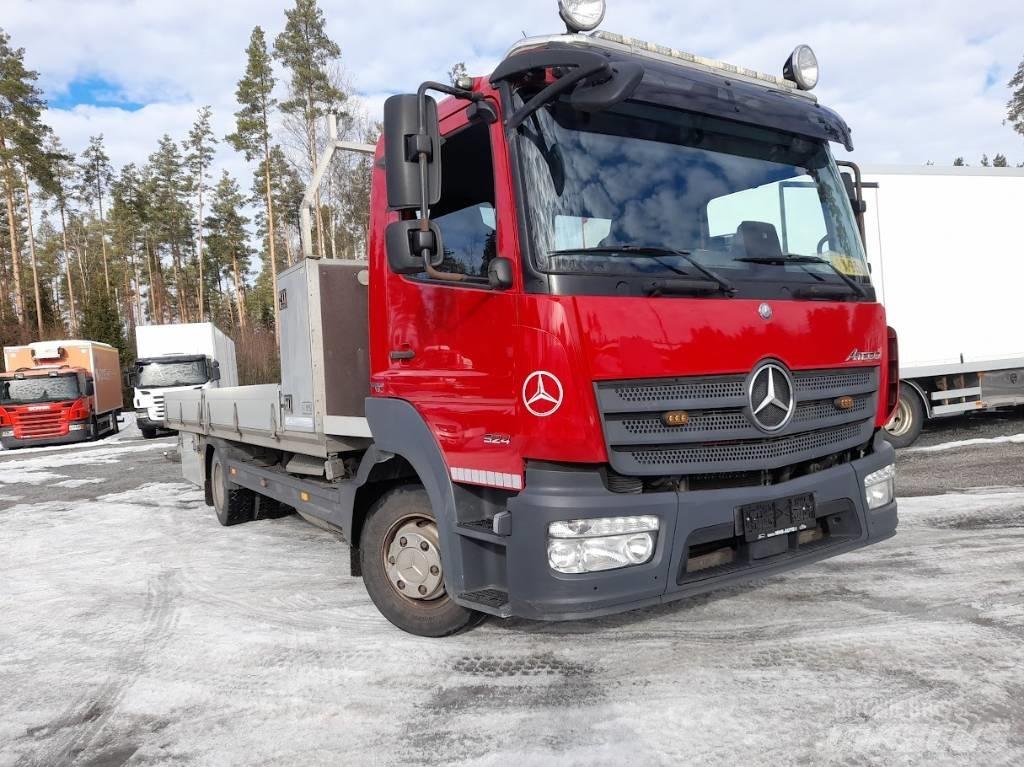 Mercedes-Benz Atego 平板式/側卸式卡車