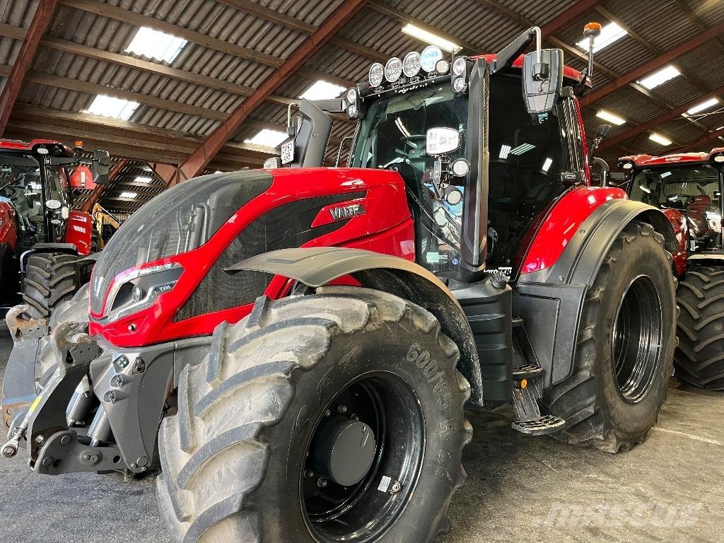 Valtra T235 曳引機