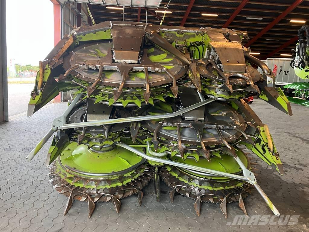CLAAS Orbis 750 自走式飼料採集機