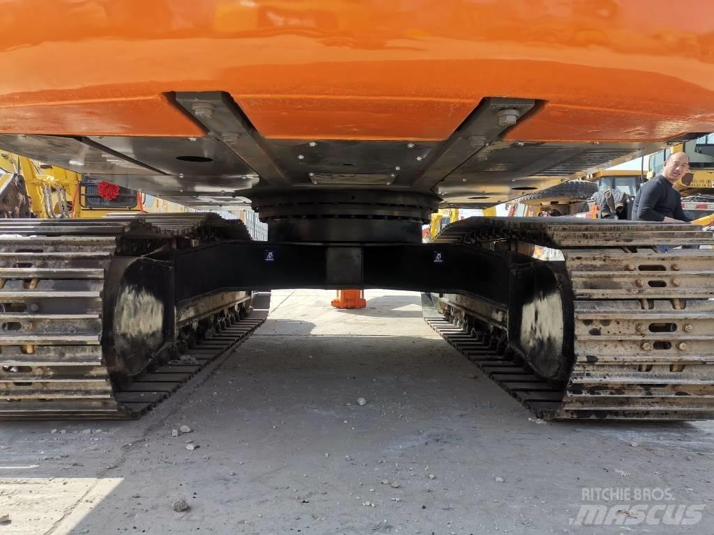 Hitachi ZX 200 履帶式 挖土機/掘鑿機/挖掘機
