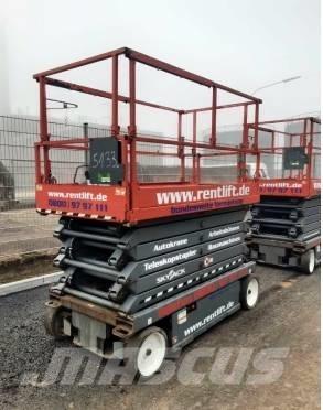 SkyJack SJ III 4740 剪式升降機