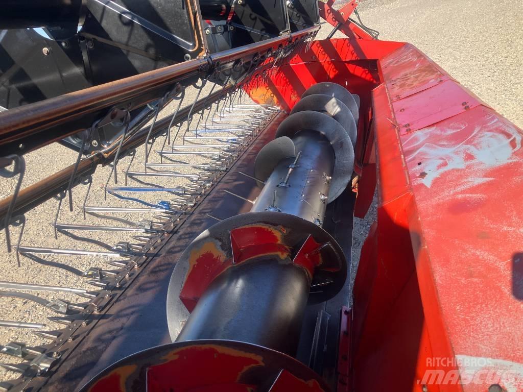 Case IH 1660 聯合收穫機