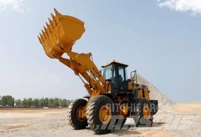 CAT 668D 輪胎式裝載機