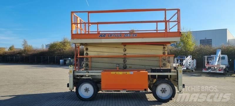JLG 203-24 剪式升降機