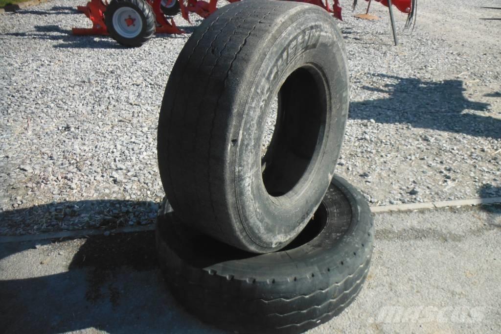 Michelin 385/65R22.5 輪胎、車輪和輪圈
