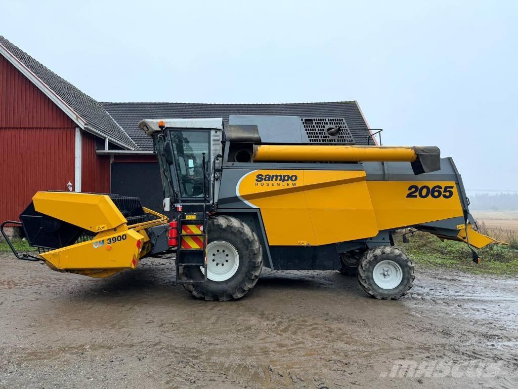 Sampo-Rosenlew 2065 聯合收穫機