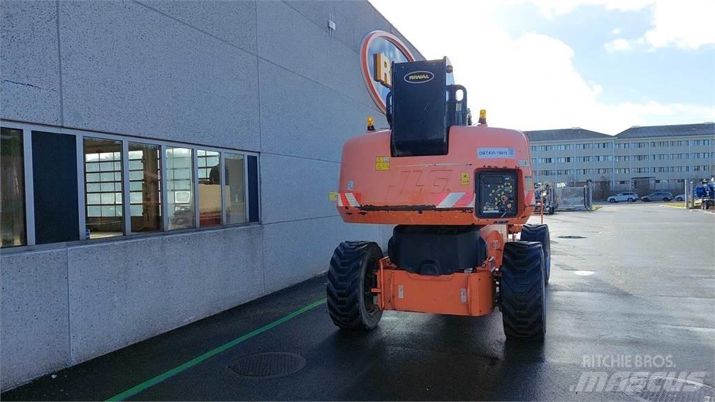 JLG 1350SJP 伸縮臂高空作業車