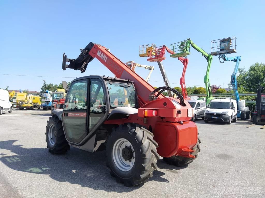 Manitou 628 伸縮臂操作車
