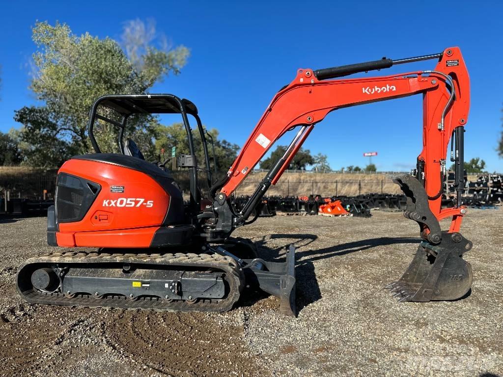 Kubota KX057-5R1 小型挖土機/掘鑿機<7t(小型挖掘機)