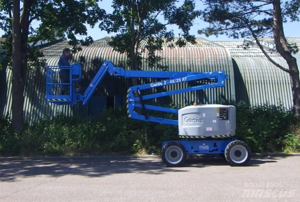 Genie Z45/25JRT 曲臂高空作業車