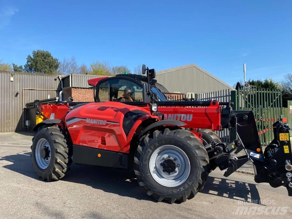 Manitou MT 1335 伸縮臂操作車