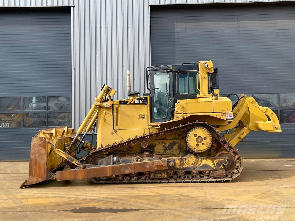 CAT D6T XL 履帶推土機