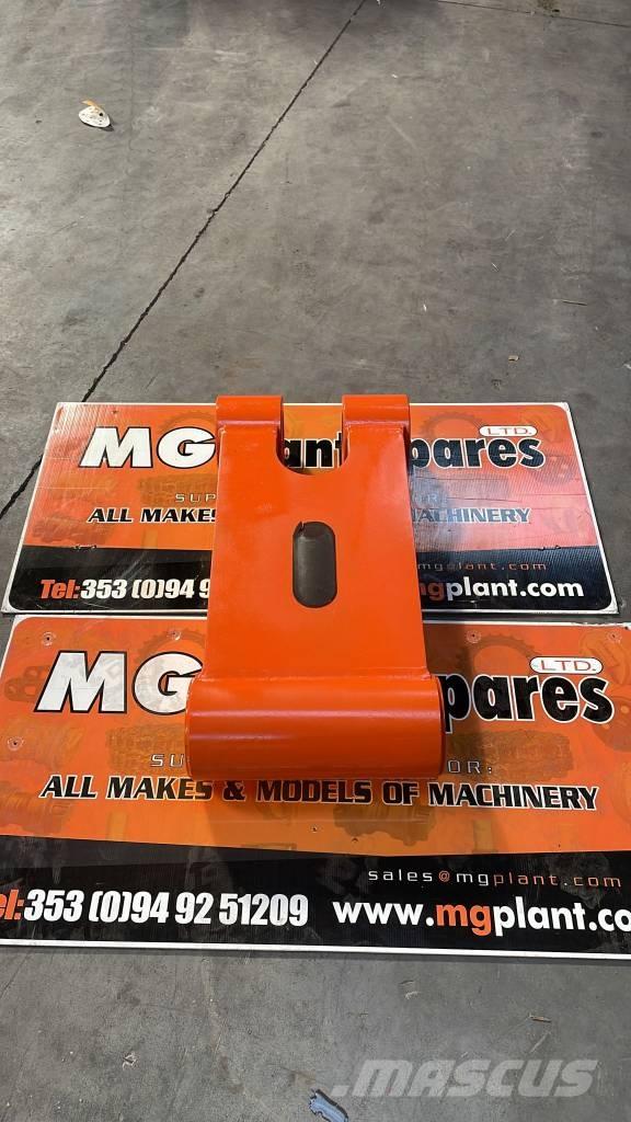 Hitachi ZX 350 吊桿和鏟斗