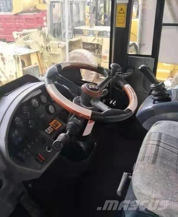 CAT 966 H 輪胎式裝載機