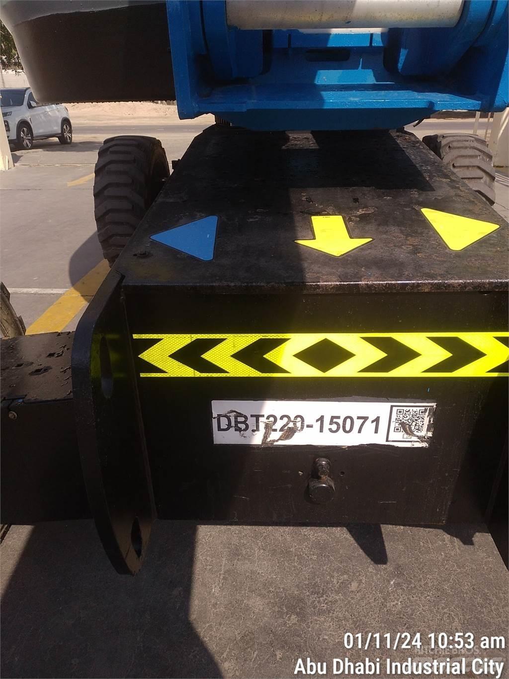 Genie S65 伸縮臂高空作業車