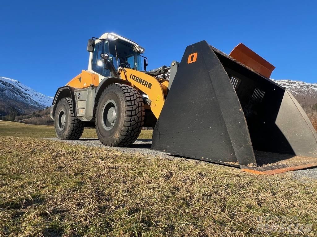 Liebherr L 538 輪胎式裝載機