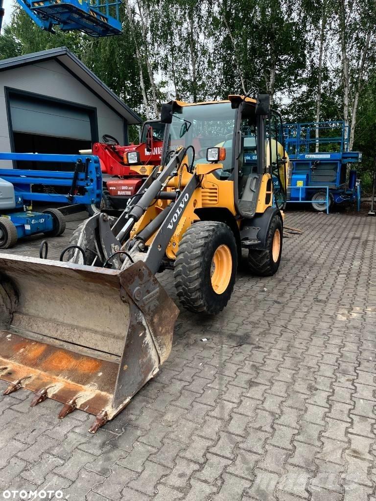 Volvo L 25 F 輪胎式裝載機