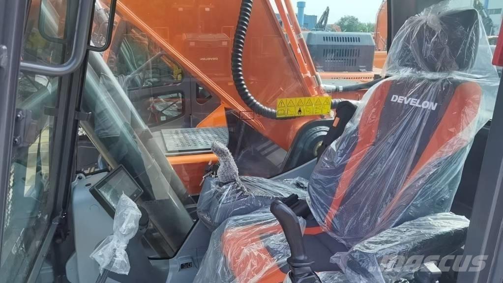 Develon DX 360LCA-7B 履帶式 挖土機/掘鑿機/挖掘機