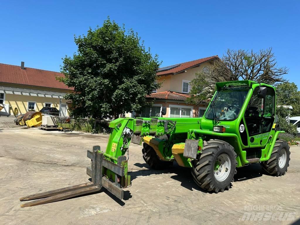 Merlo P 38.13 伸縮臂操作車