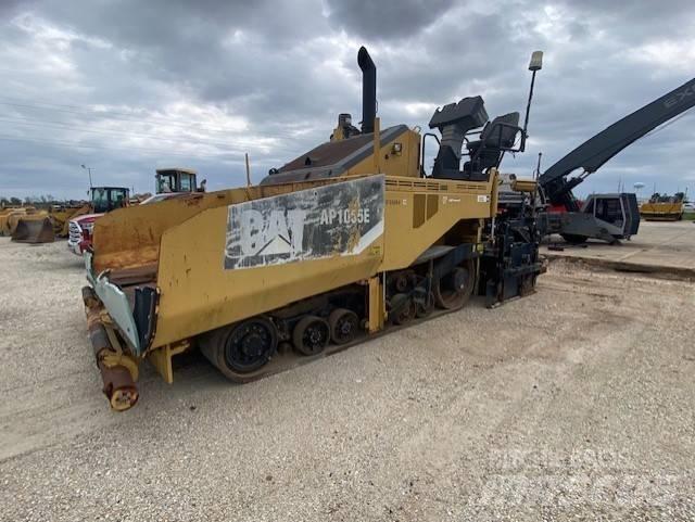 CAT AP1055E 瀝青攤舖機/鋪路機