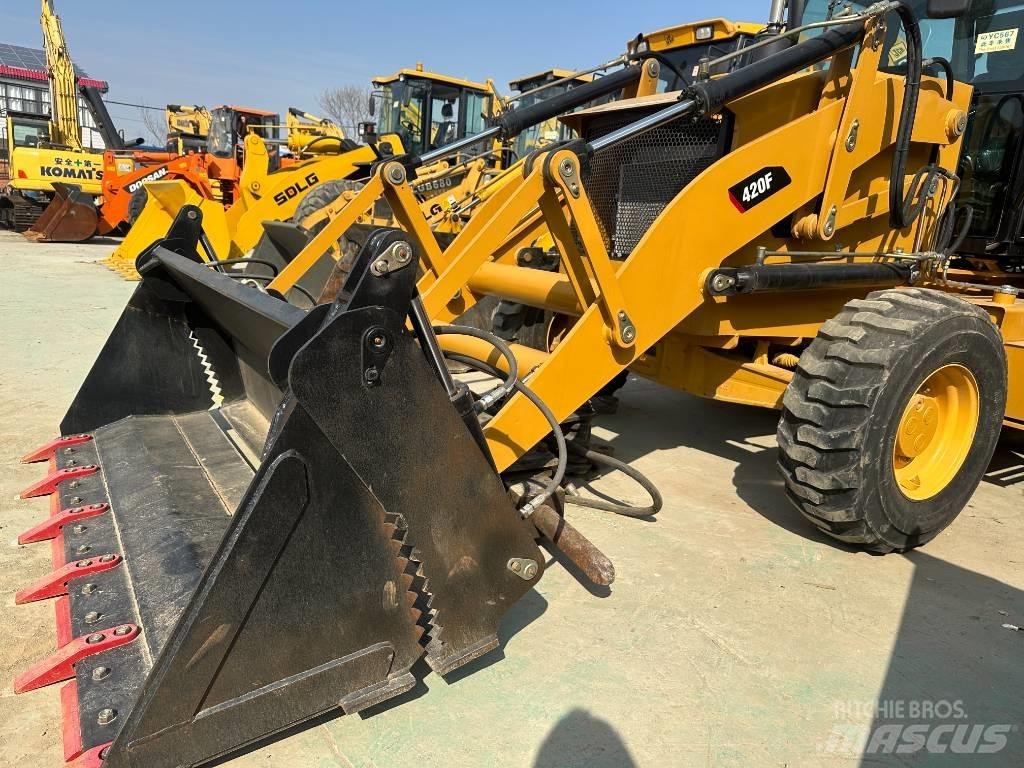 CAT 420 F ST 反鏟裝載機