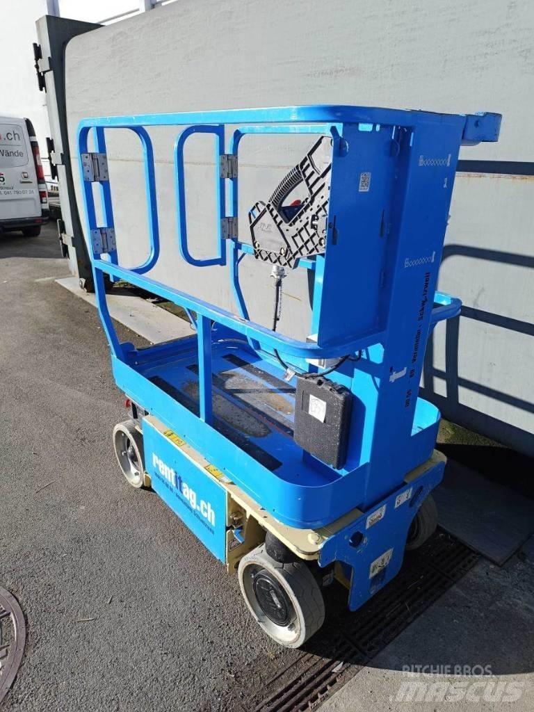 JLG 1230 ES 垂直升降工作台