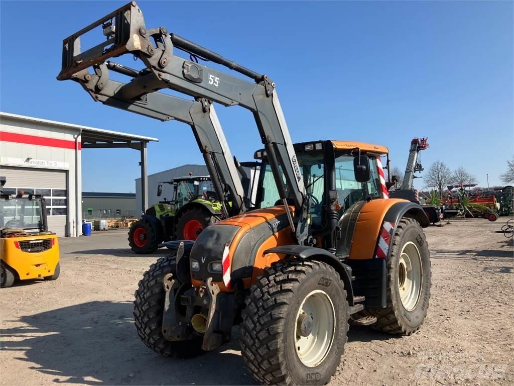 Valtra N122 Direct 曳引機