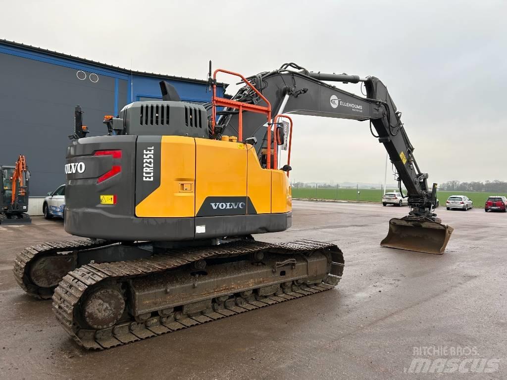 Volvo ECR 235 E 履帶式 挖土機/掘鑿機/挖掘機