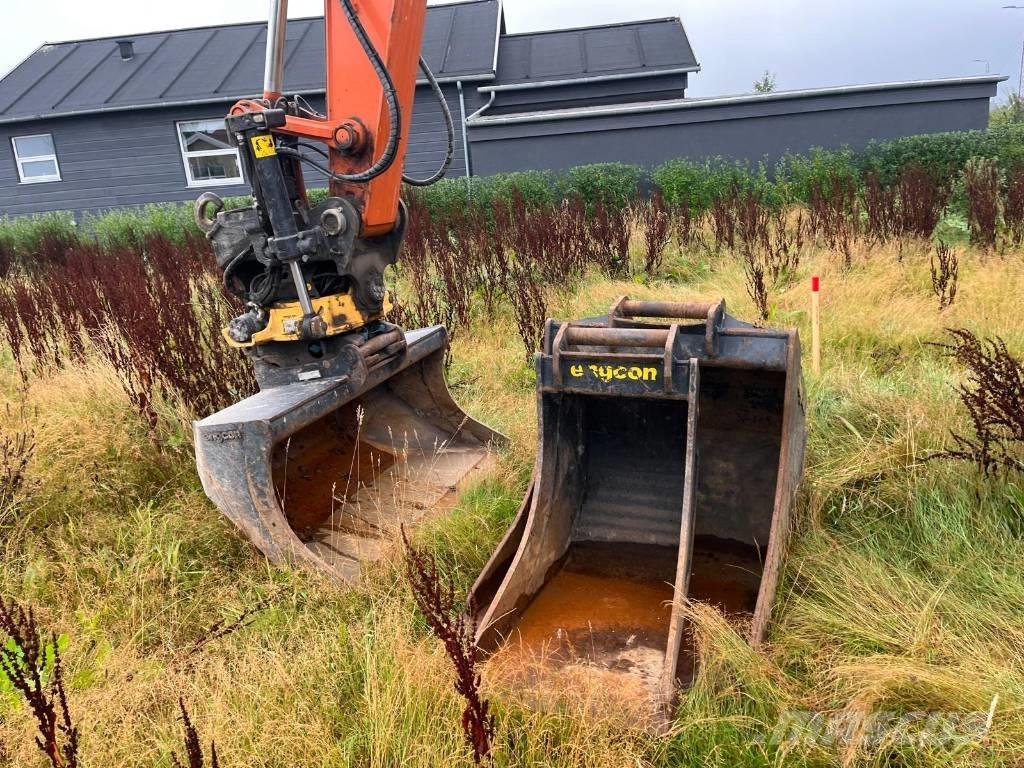 Hitachi ZX 135 US-7 履帶式 挖土機/掘鑿機/挖掘機