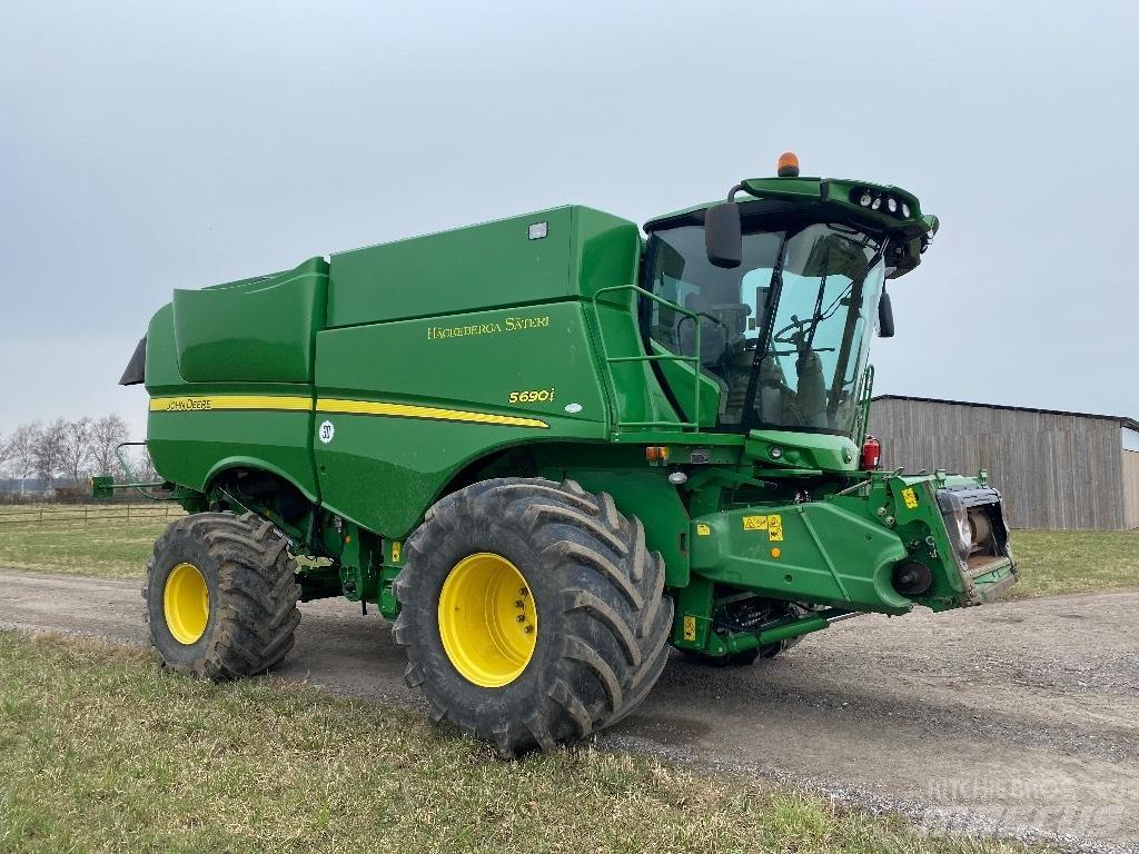 John Deere S 690 i 聯合收穫機
