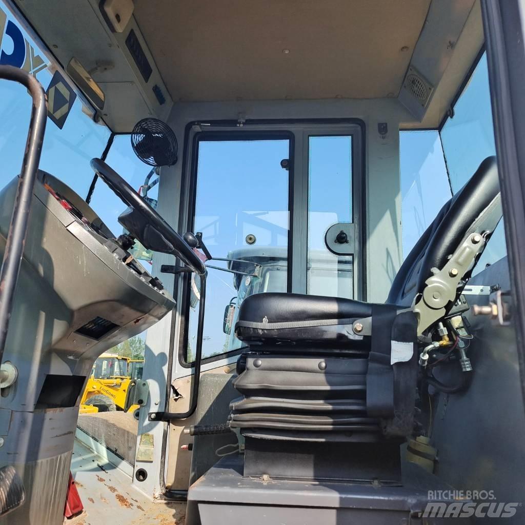 XCMG XS 223 J 單輪滾壓機