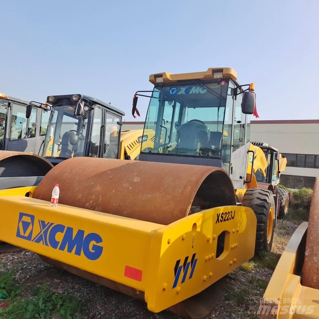 XCMG XS 223 J 單輪滾壓機