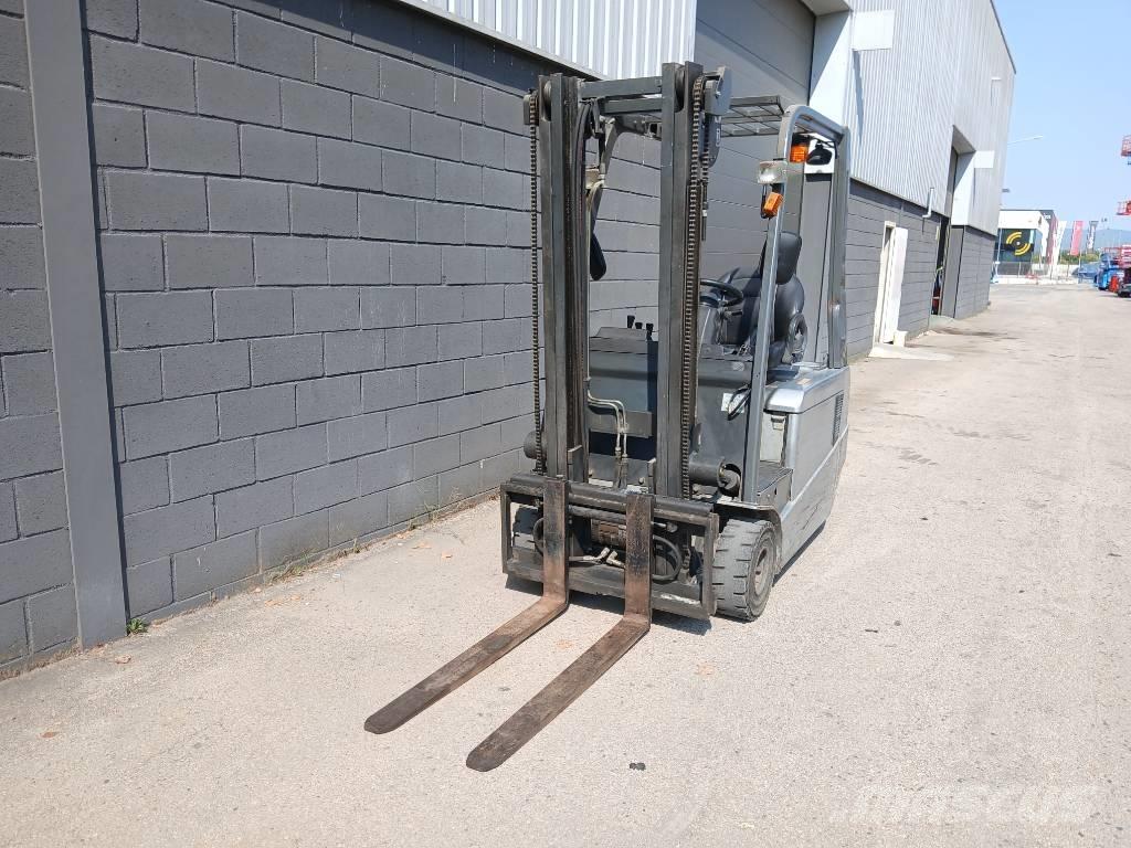 Nissan G1N1L 16 Q 電動堆高機