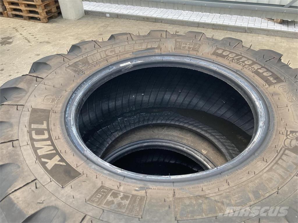 Michelin 400/70R20 輪胎、車輪和輪圈