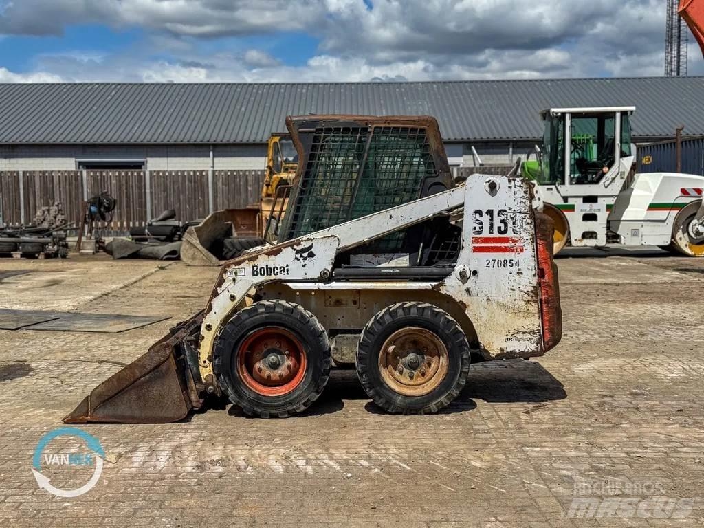 Bobcat S130 滑移轉向裝載機