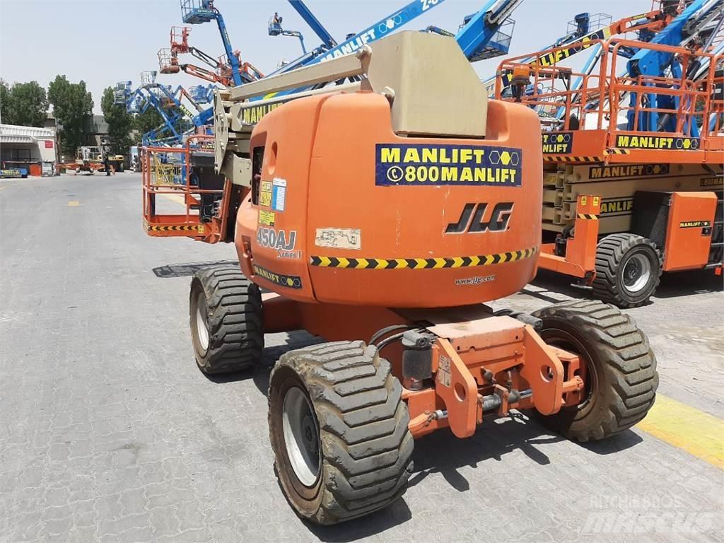 JLG 450AJ 曲臂高空作業車