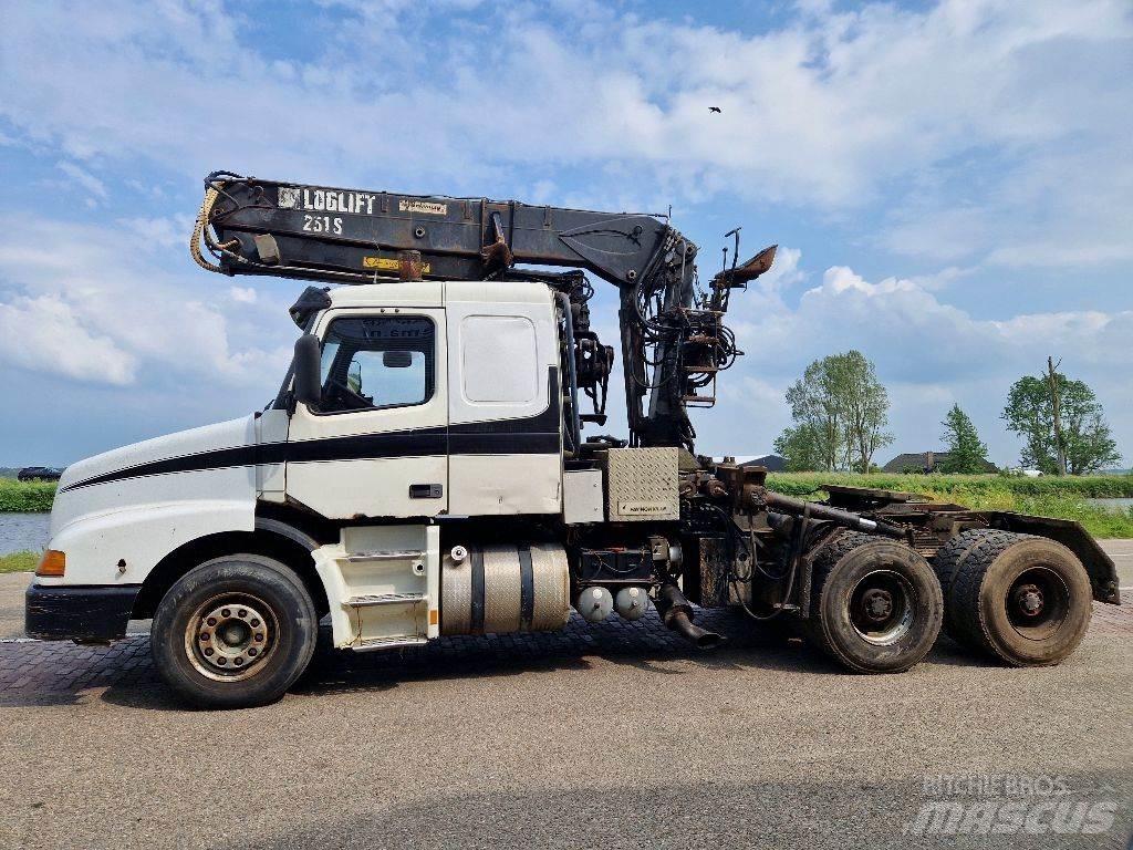 Volvo NH12.460 曳引機組件