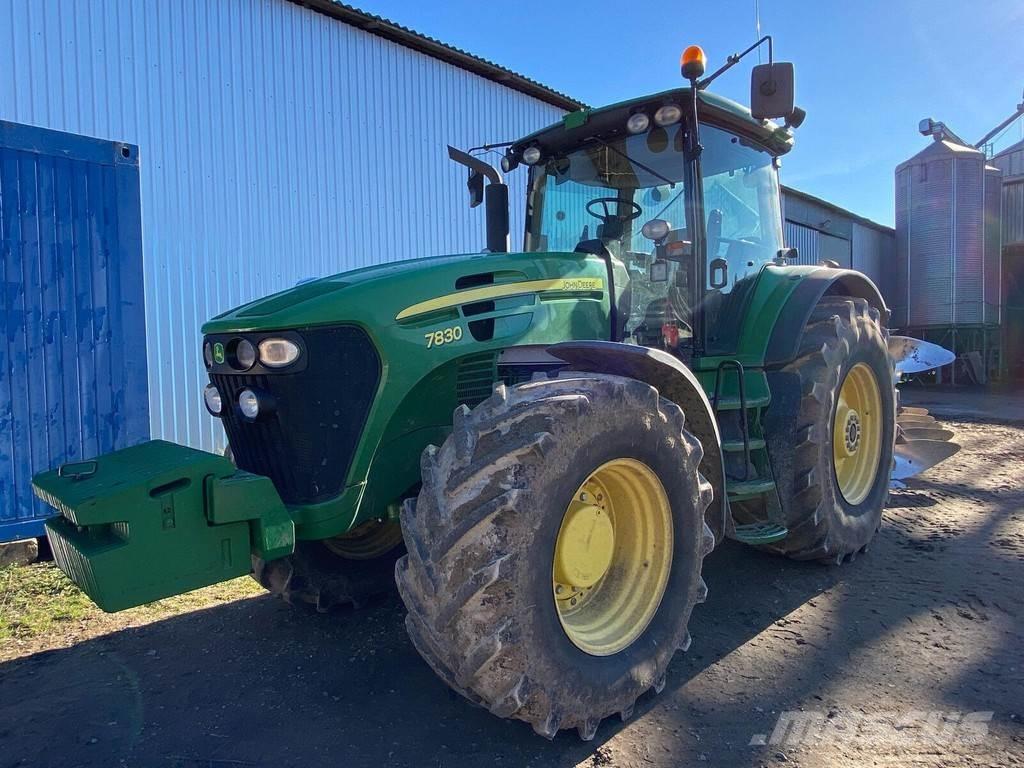 John Deere 7830 曳引機