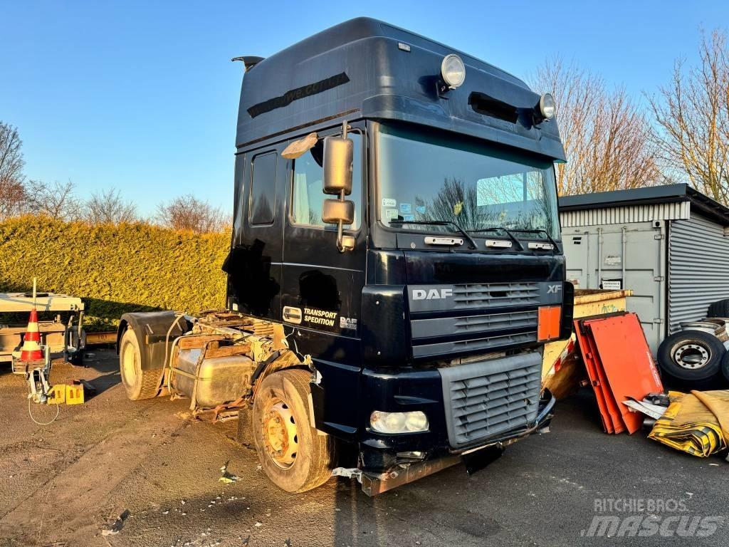 DAF XF 95.430 曳引機組件