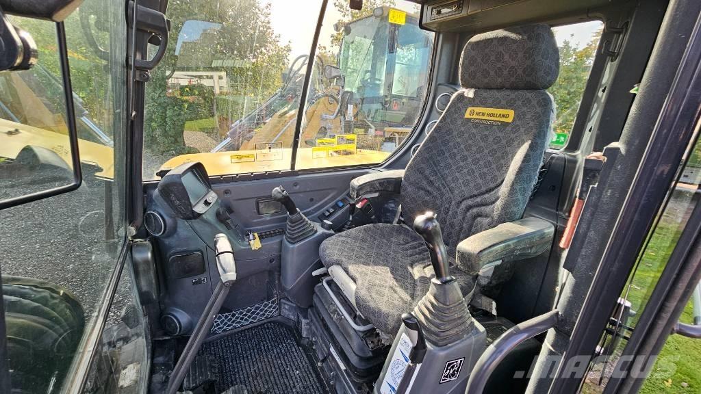 New Holland E60C 小型挖土機/掘鑿機<7t(小型挖掘機)
