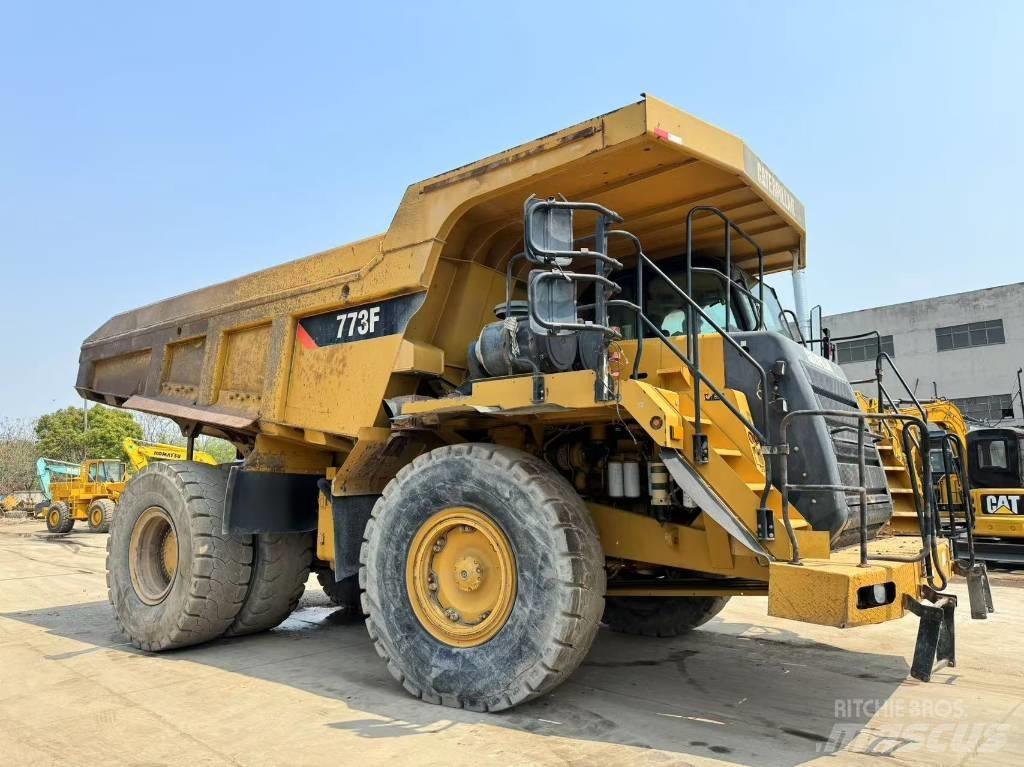 CAT 773 F 剛性傾卸卡車