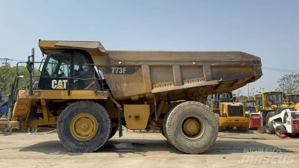 CAT 773 F 剛性傾卸卡車